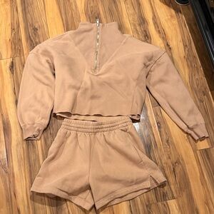 Abercrombie & Fitch Camel Lounge Set